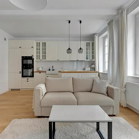 Wave White Pearl In Apartment *