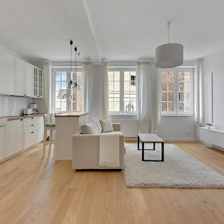 Apartment Wave White Pearl In