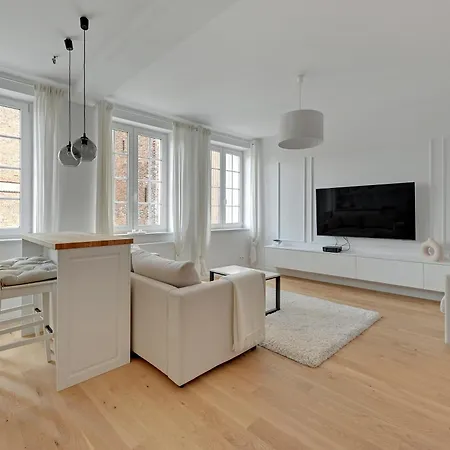 Apartment Wave White Pearl In